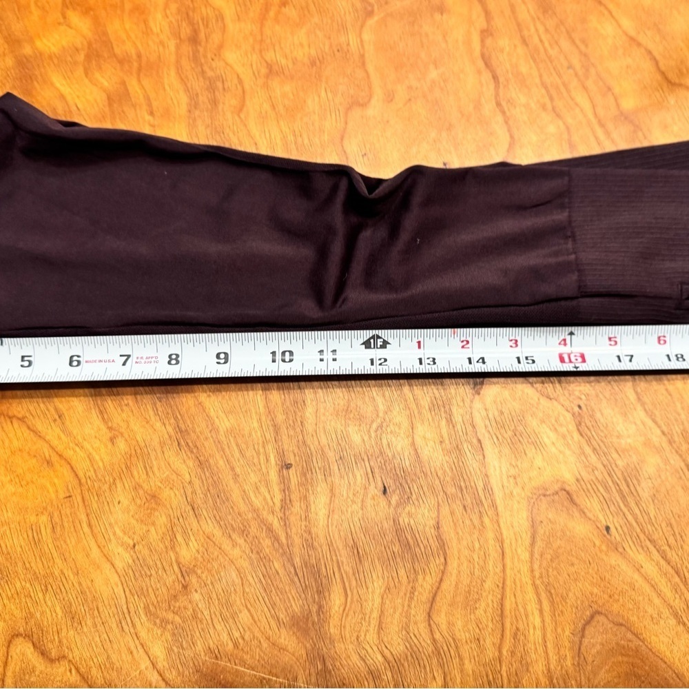 XL Gap Long Sleeve Motion top in New Vine (aubergine) color. - Picture 6 of 6